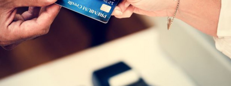 Como escolher o melhor cartão de crédito?