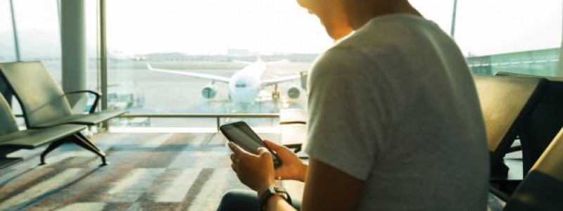Voar com o telemóvel em modo-de-voo pode dar multa?