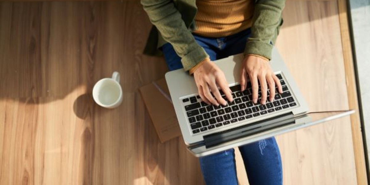 Cartão do cidadão e outros serviços no novo site do IRN