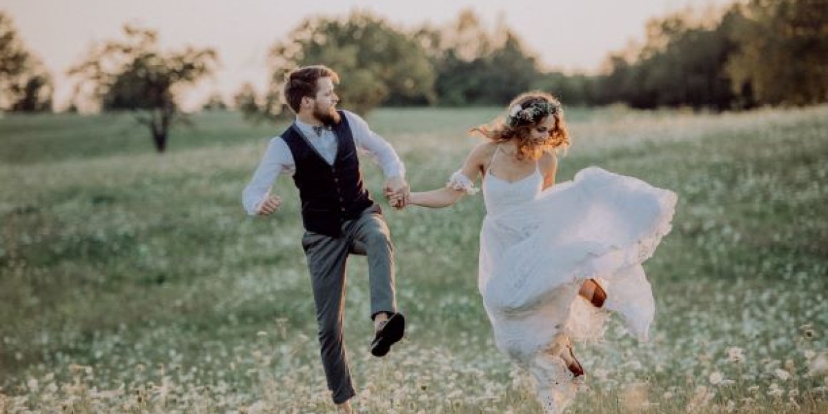 Vai casar? Não se esqueça de declarar certas prendas e donativos!